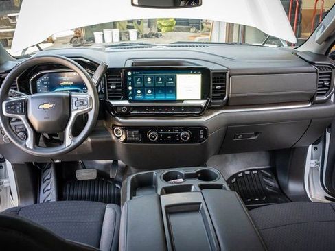 Used 2022 Chevrolet Silverado 1500 LT w/ Work Truck Package image 32