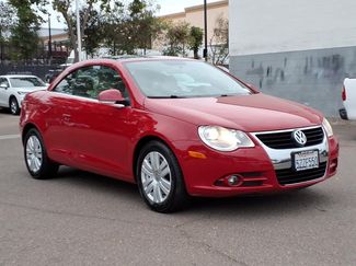 Used 2008 Volkswagen Eos 2.0T FWD video 3