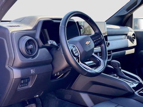 Used 2025 Chevrolet Colorado Trail Boss AWD/4WD image 9