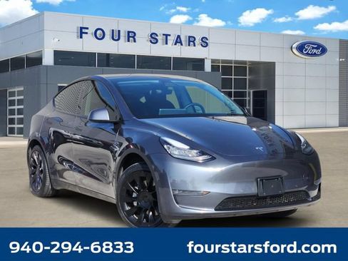 Used 2021 Tesla Model Y Long Range AWD/4WD image 1
