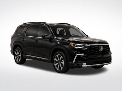 Used 2025 Honda Pilot Elite