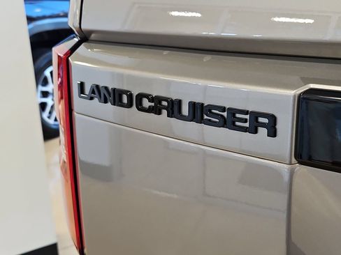 New 2027 Toyota Land Cruiser AWD/4WD image 5