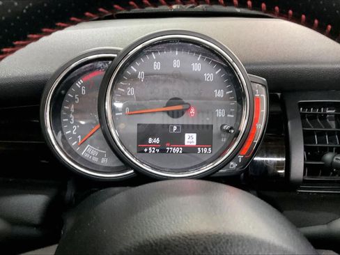 Used 2019 MINI Cooper S w/ Premium Package image 22