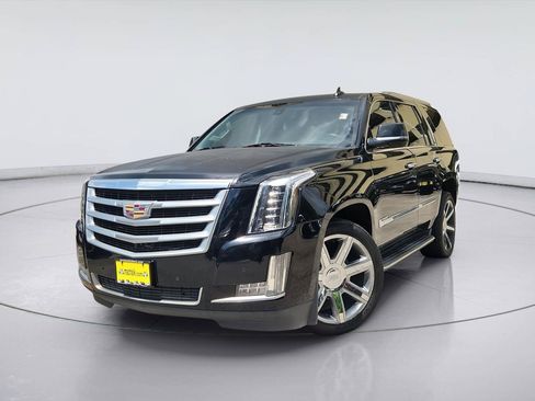 Used 2016 Cadillac Escalade 2WD image 1