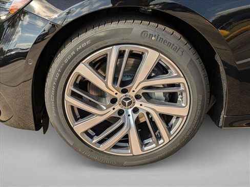 Used 2026 Mercedes-Benz E 350 Sedan image 11
