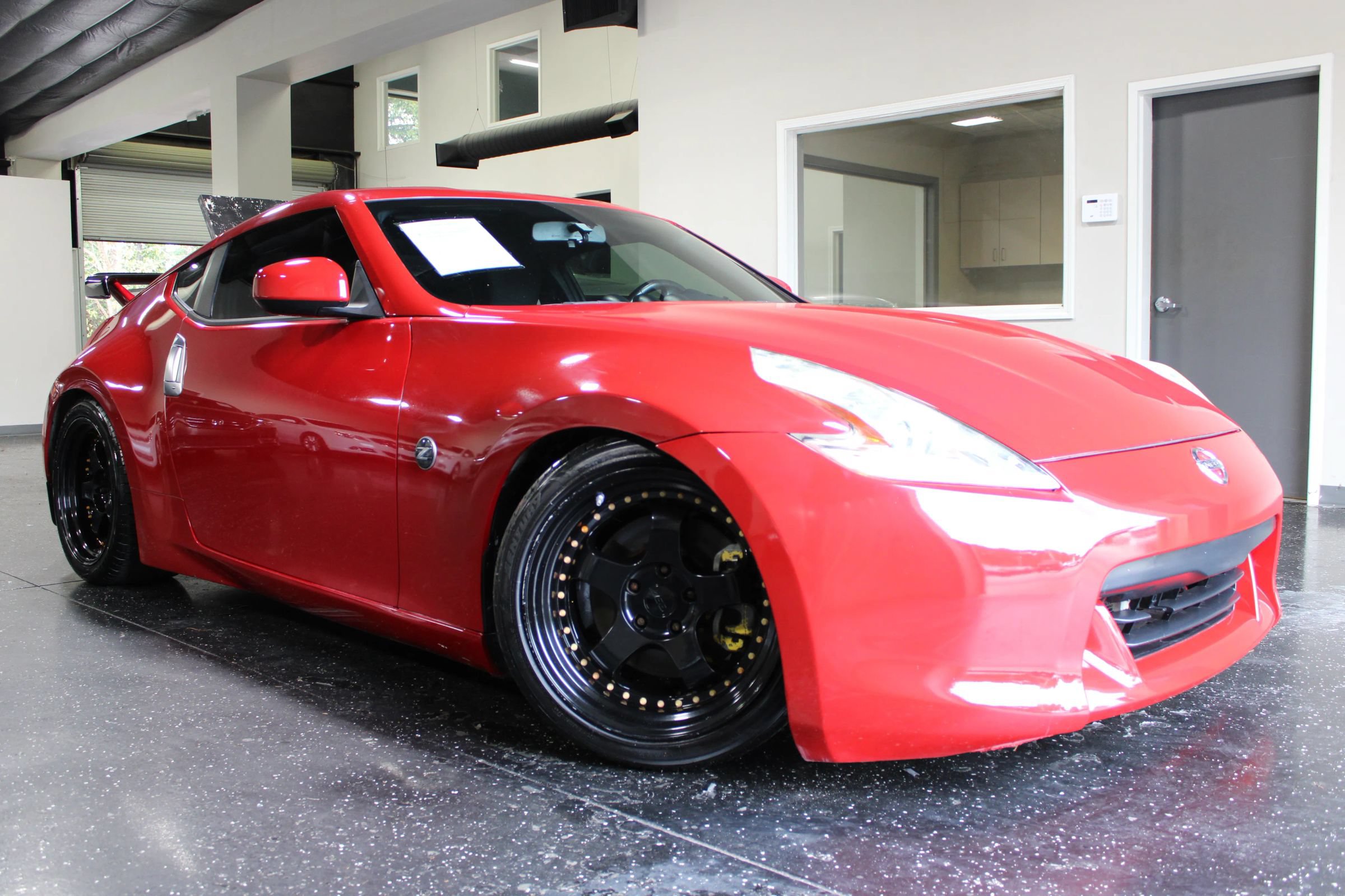 Used 2012 Nissan 370Z Coupe RWD image 33