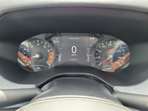 Used 2023 Jeep Compass Latitude w/ Sun and Sound Group AWD/4WD image 31