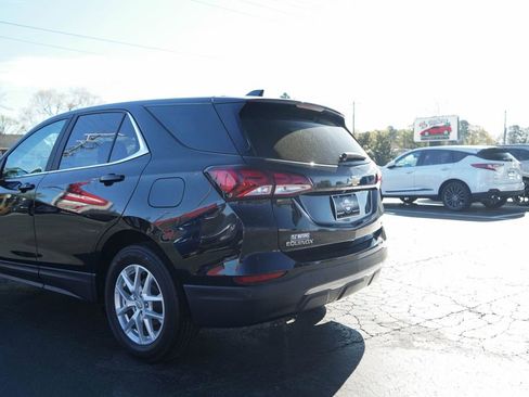 Used 2023 Chevrolet Equinox LT w/ Driver Convenience Package image 14
