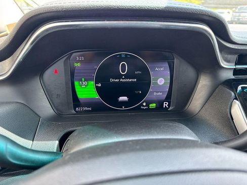 Used 2023 Chevrolet Bolt LT FWD image 22