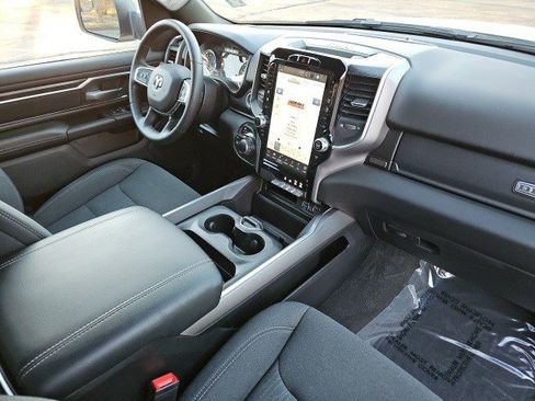 Used 2024 RAM 1500 Big Horn image 14