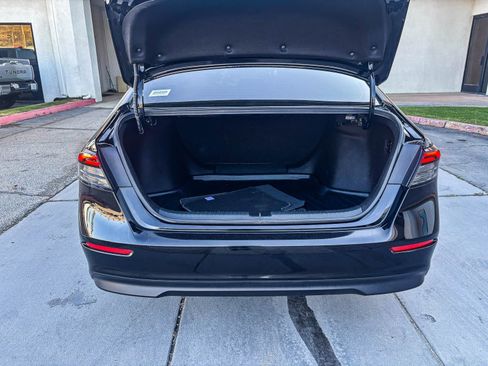 Certified 2024 Honda Accord LX image 13