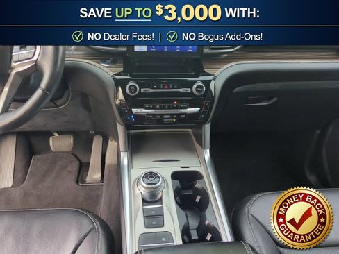 Used 2022 Ford Explorer Limited w/ Equipment Group 301A image 20