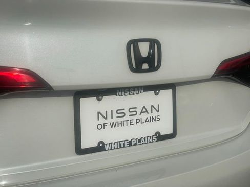 Used 2023 Honda Civic Sport image 32