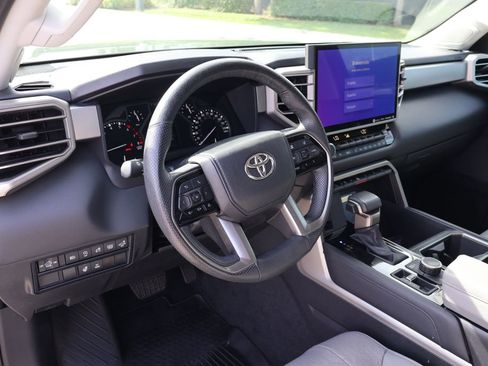 Used 2023 Toyota Tundra Limited AWD/4WD image 15