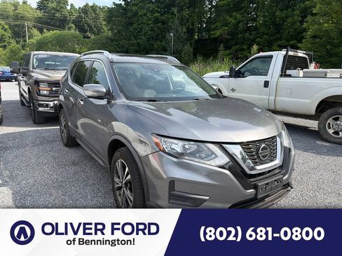 Used 2019 Nissan Rogue SV w/ Sun & Sound Touring Package AWD/4WD image 1