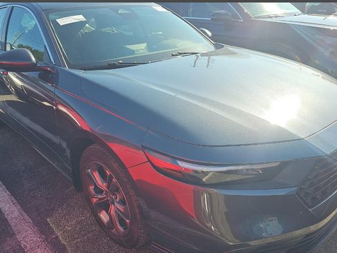 Used 2024 Honda Accord EX image 4