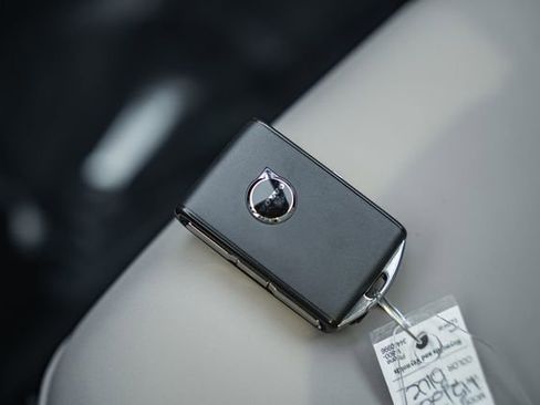 New 2026 Volvo XC90 B6 Plus w/ Protection Package Premier image 46