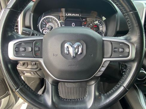 Used 2022 RAM 1500 Big Horn AWD/4WD image 18
