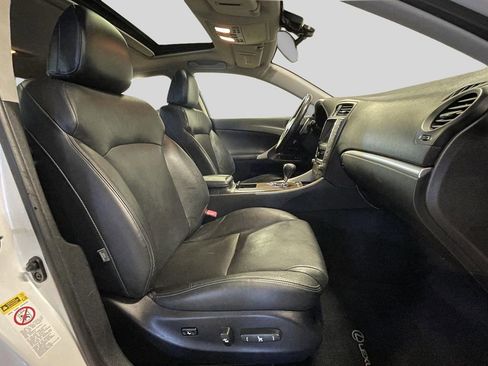 Used 2011 Lexus IS 250 AWD w/ Luxury Plus Value Edition image 17