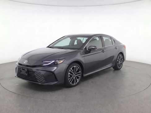 Used 2026 Toyota Camry XLE w/ Premium Package AWD/4WD image 1