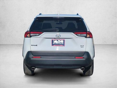 Used 2024 Toyota RAV4 XLE image 7