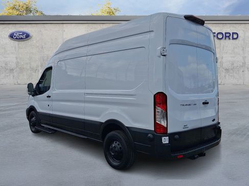 Used 2024 Ford Transit 250 148 High Roof AWD w/ Load Area Protection Package image 4