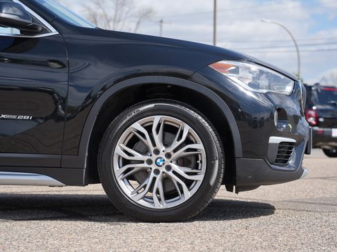 Used 2018 BMW X1 xDrive28i AWD/4WD image 13