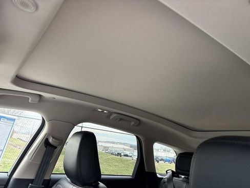 New 2026 Lincoln Corsair Reserve w/ Jet Appearance Package image 24