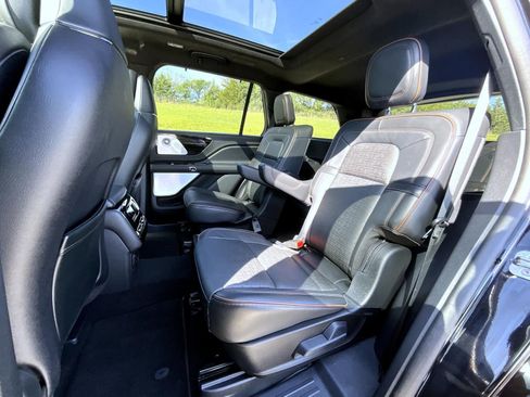 New 2025 Lincoln Aviator Black Label image 11