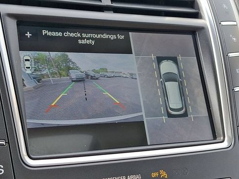 Certified 2019 Lincoln Nautilus Reserve AWD/4WD image 19