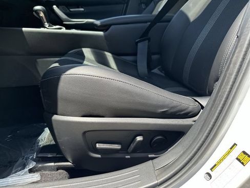 Used 2023 MAZDA CX-50 2.5 S w/ Cargo Package AWD/4WD image 16