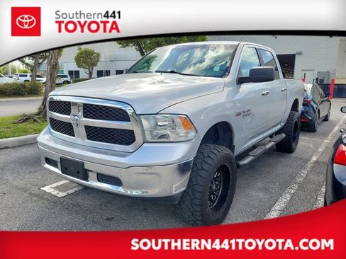 Used 2018 RAM 1500 Classic SLT AWD/4WD image 1