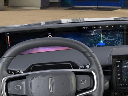 New 2026 Lincoln Nautilus Reserve image 13