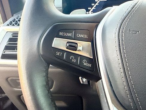 Used 2026 BMW X5 xDrive40i w/ Parking Assistance Package image 38