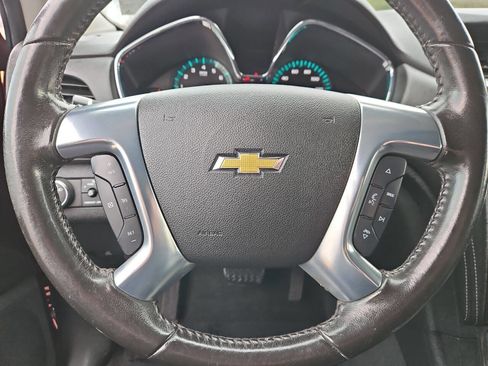 Used 2016 Chevrolet Traverse LT image 22