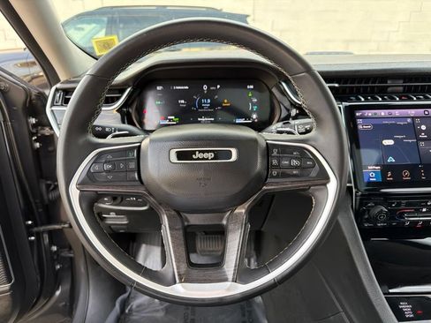 Used 2024 Jeep Grand Cherokee Limited 4xe AWD/4WD image 34