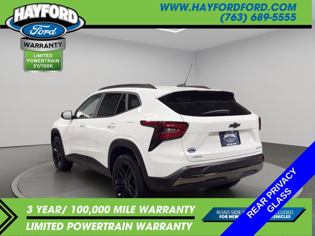 Used 2024 Chevrolet Trax ACTIV w/ Sunroof Package FWD image 5