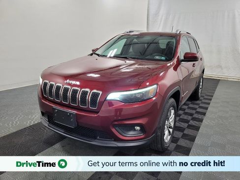 Used 2019 Jeep Cherokee Latitude Plus w/ Comfort/Convenience Group AWD/4WD image 1