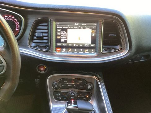 Used 2019 Dodge Challenger SRT Hellcat Redeye image 41