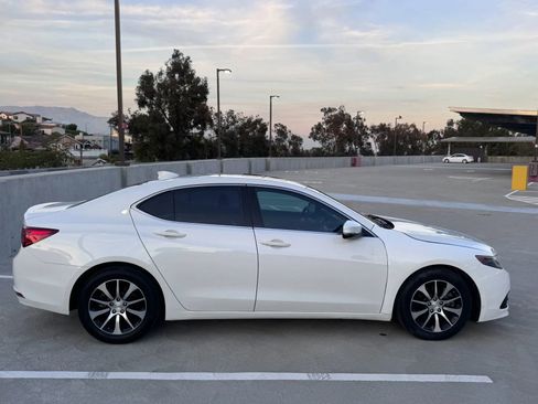 Used 2015 Acura TLX w/ Technology Package FWD image 6