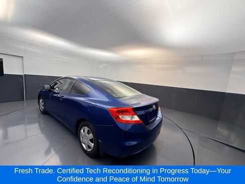 Used 2012 Honda Civic LX image 3