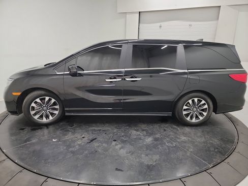 Certified 2024 Honda Odyssey EX-L image 5