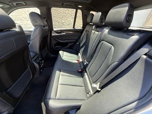 Used 2018 BMW X3 xDrive30i AWD/4WD image 18