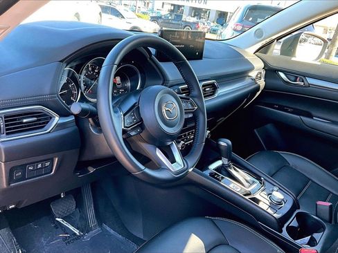 Certified 2025 MAZDA CX-5 AWD 2.5 S w/ Preferred Package image 9