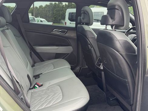 Used 2023 Kia Sportage X-Pro AWD/4WD image 17