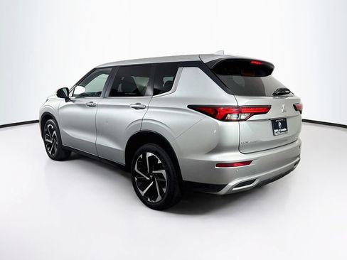 Used 2024 Mitsubishi Outlander SE Black Edition AWD/4WD image 5