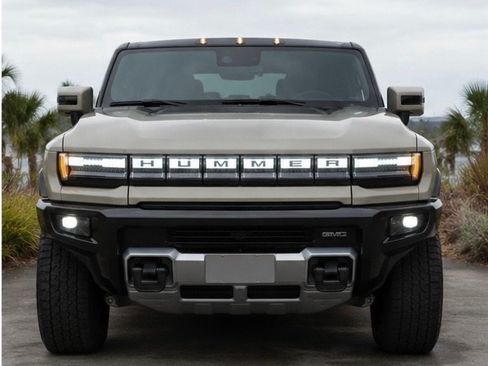 Used 2026 GMC Hummer EV SUV AWD/4WD image 4