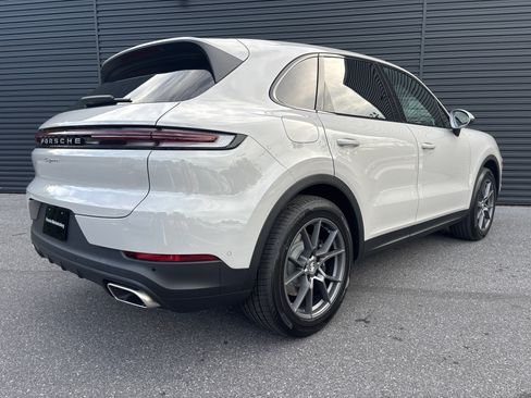 New 2026 Porsche Cayenne AWD/4WD image 5