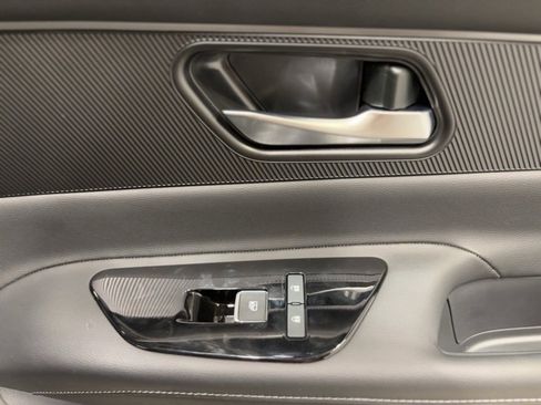 Certified 2025 Nissan Murano SV image 24