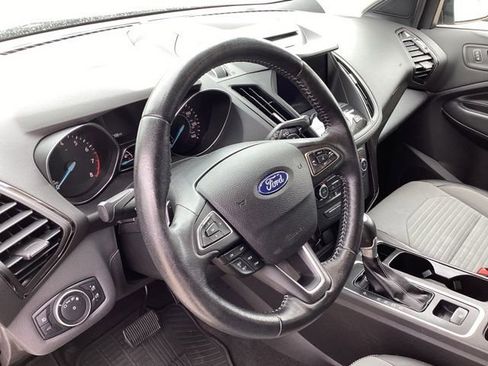 Used 2017 Ford Escape Titanium AWD/4WD image 27